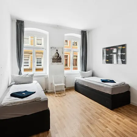 Home2stay In Altstadt * Дрезден