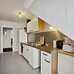 Home2stay In Altstadt *