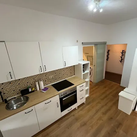 Home2stay In Altstadt