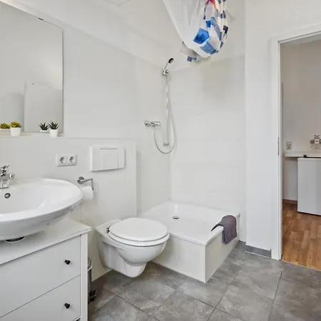 Home2stay In Altstadt *
