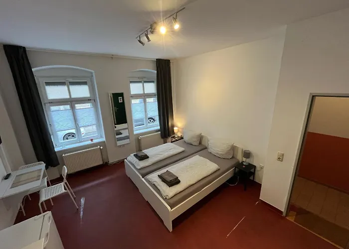 Home2stay In Altstadt
