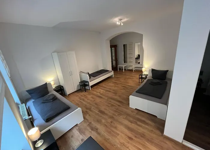 Home2Stay Apartments In Dresden Altstadt *