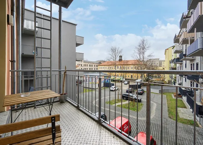 Home2Stay Apartments In Dresden Altstadt Daire