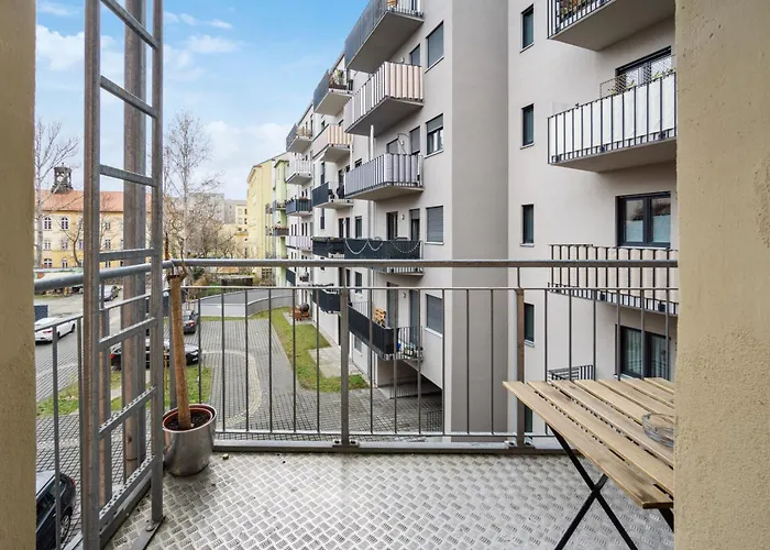 Home2Stay Apartments In Dresden Altstadt