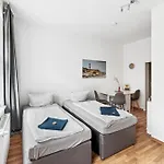 Home2stay In Altstadt Апартаменты *
