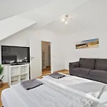 Home2stay In Altstadt 아파트
