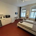 Home2stay In Altstadt 드레스덴