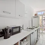 Home2stay In Altstadt 드레스덴