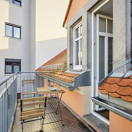 Home2stay Apartmenthaus * Drezno