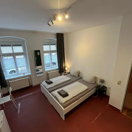 Home2stay In Altstadt